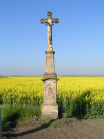 Kříž u silnice z Vrbátek do Štětovic
